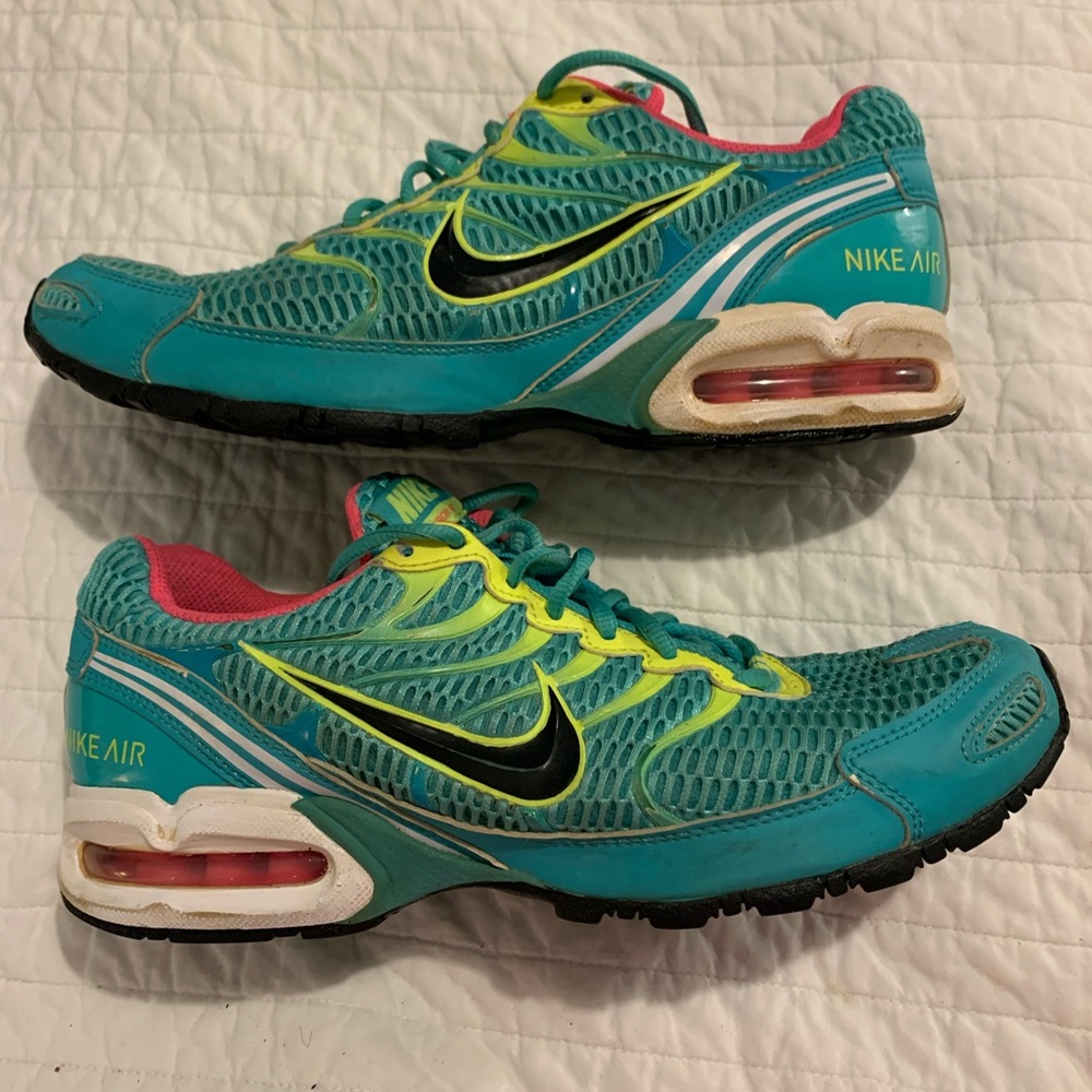 Nike torch Women's Teal Black Yellow Pink Sneakers